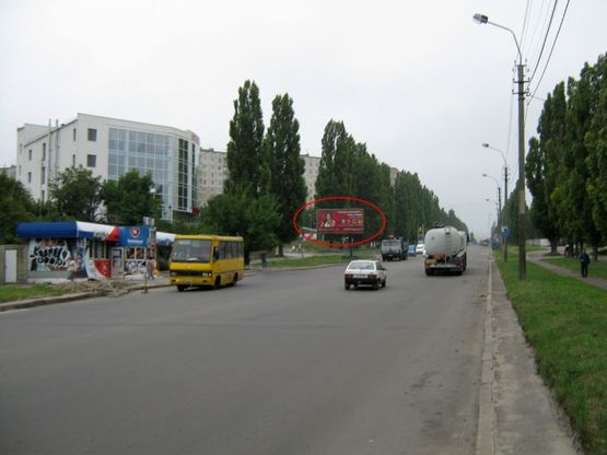 Фото рекламной плоскости по адресу Шухевича ст. Б