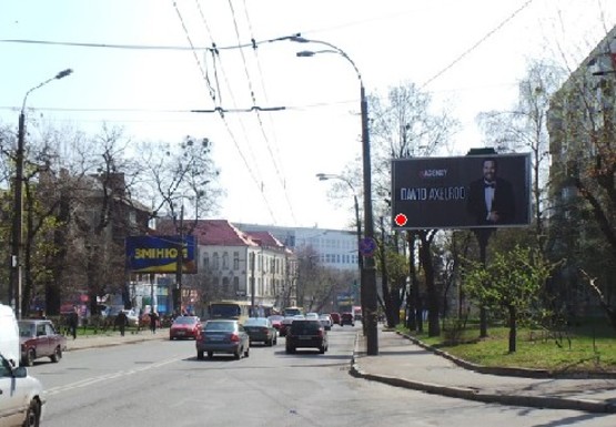 Фото рекламной плоскости по адресу Кириловская ул., 131 (Фрунзе ул.)