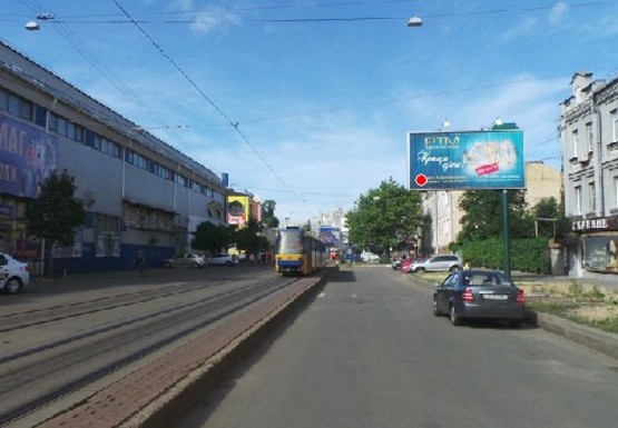 Фото рекламной плоскости по адресу Старовокзальная ул., 18