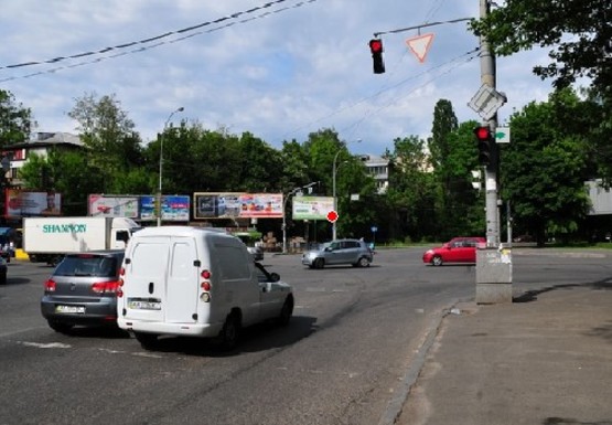 Фото рекламної площини за адресою Волгоградская ул., 14 - Соломенская ул.