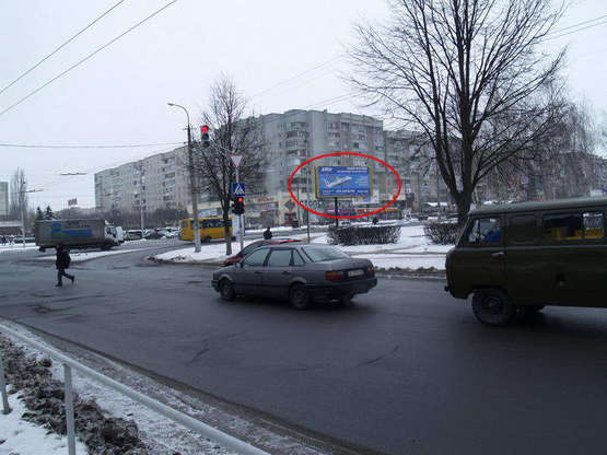 Фото рекламной плоскости по адресу Соборності - пр. Молоді