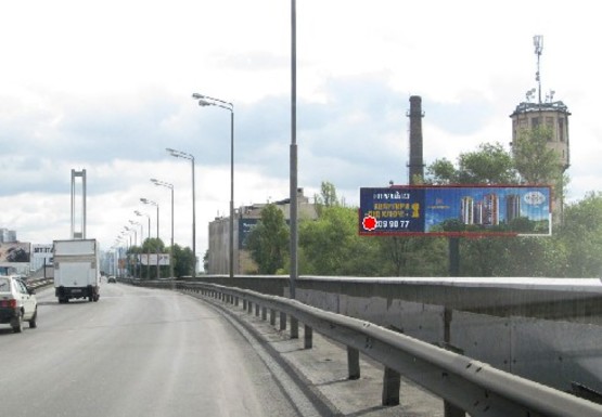 Фото рекламной плоскости по адресу Промышленная ул., к Южному мосту, из центра