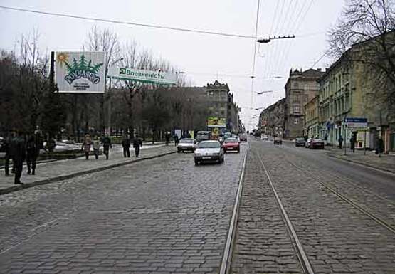 Фото рекламної площини за адресою Городоцкая ул., 81/83