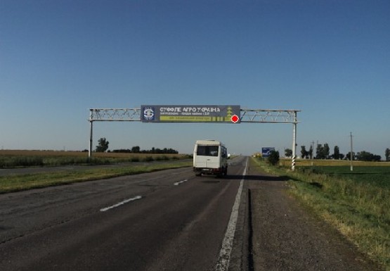 Фото рекламной плоскости по адресу Трасса M-05, Киев-Одесса, 121,800