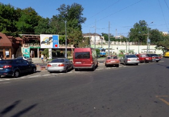 Фото рекламної площини за адресою Генуэзская ул. - пляж Аркадия