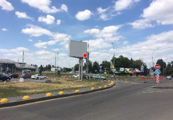 Фото рекламної площини за адресою Медовая ул., 2 Аэропорт "Киев"