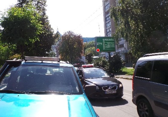 Фото рекламної площини за адресою Деревлянская ул., 2/6 (BackLit)