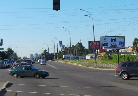 Фото рекламной плоскости по адресу Перова б-р. - Алишера Навои пр.
