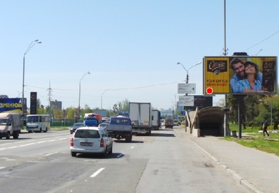 Фото рекламної площини за адресою Броварской пр. (напротив дома №9 по ул. Киото)