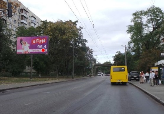Фото рекламной плоскости по адресу Кириловская ул., 131 (Фрунзе ул.)