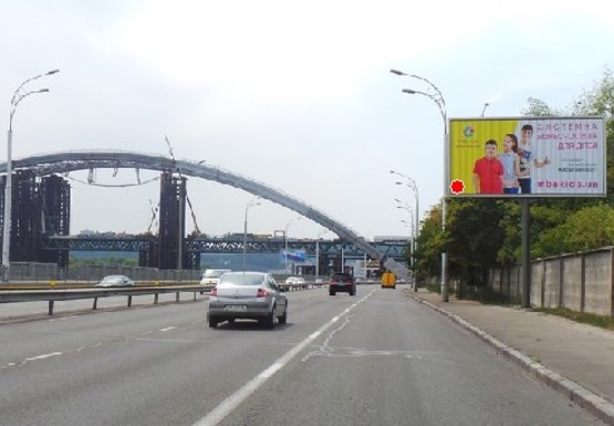 Фото рекламной плоскости по адресу Набережно-Рыбальская ул.