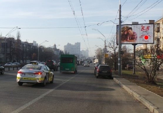 Фото рекламной плоскости по адресу Победы пр., 98/2