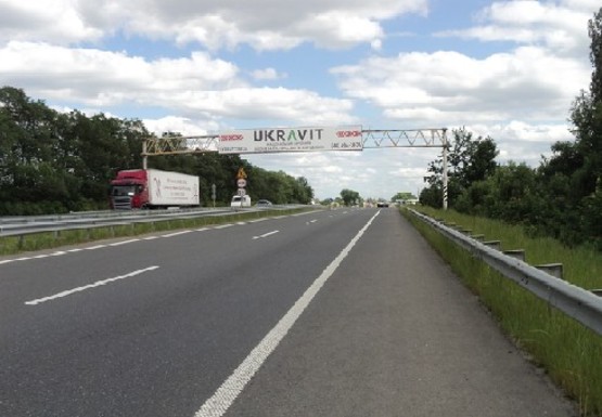 Фото рекламной плоскости по адресу Трасса M-03, Киев - Харьков, 331,500