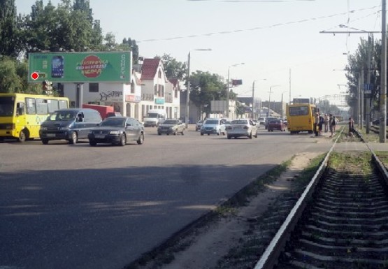 Фото рекламной плоскости по адресу Николаевская дорога, 225А - Лиманна ул.