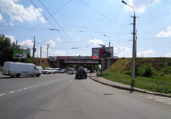 Фото рекламной плоскости по адресу Брацлавская ул. - Привокзальная ул.