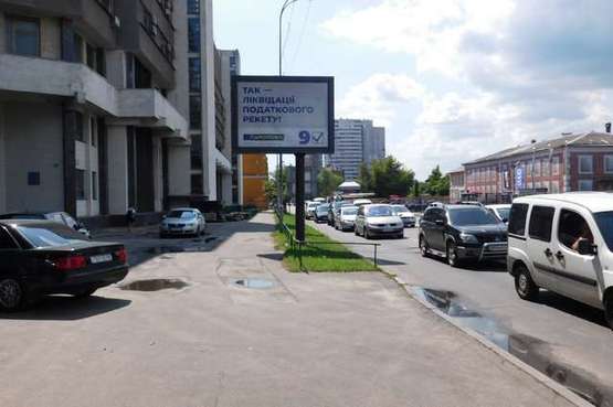 Фото рекламной плоскости по адресу Малевича Казимира вул. (Боженка вул.), 23