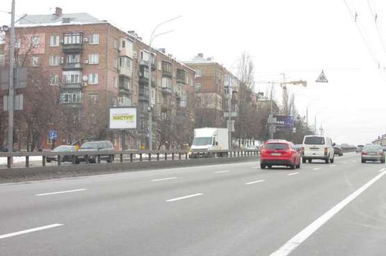 Фото рекламной плоскости по адресу Дружби народів бульв., , 7