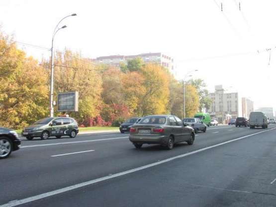 Фото рекламной плоскости по адресу Лобановського Валерія просп. (Червонозоряний просп.), №2 від АЗС (в направл. Деміївської пл.)
