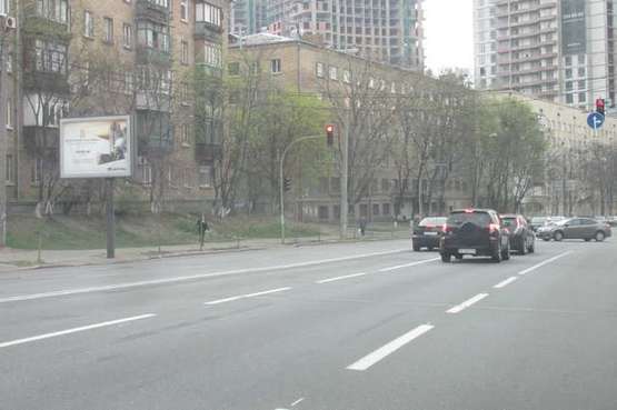 Фото рекламной плоскости по адресу Михайла Бойчука вул. (Кіквідзе вул.), 37