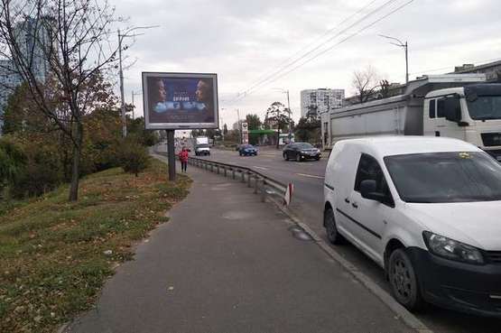 Фото рекламной плоскости по адресу Соборності просп. (Возз`єднання просп.), (Возз`єднання) (в направл. Ленинградской пл.)