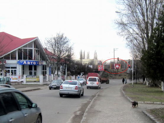 Фото рекламной плоскости по адресу Вул. Дайки - Анкудінова-Тельмана зправа від моста №8