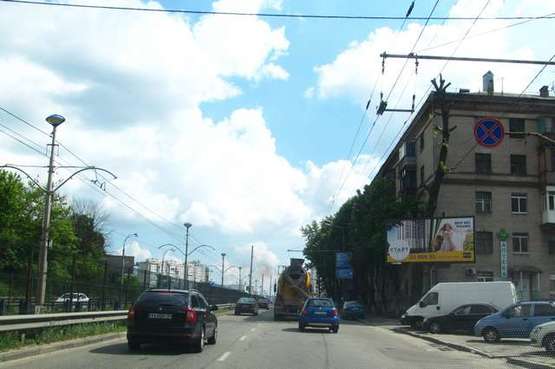 Фото рекламної площини за адресою Борщагівська вул., 171/18: магазин "Спектр"