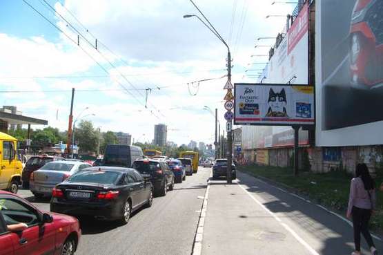 Фото рекламной плоскости по адресу Перемоги просп., 49/2