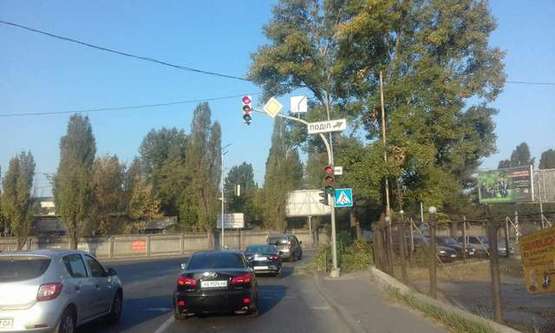 Фото рекламной плоскости по адресу Електриків вул., 21 напроти