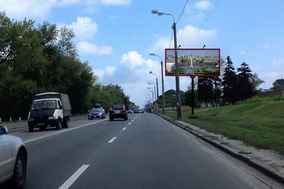 Фото рекламної площини за адресою Броварський просп., 100м до мосту Метро  (в напрямку Броварів)