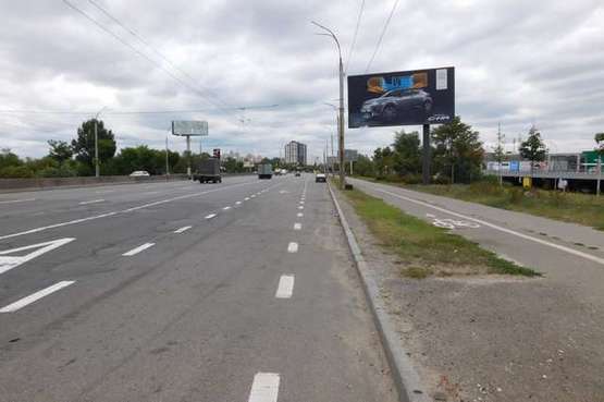 Фото рекламної площини за адресою Шухевича Романа просп. (Генерала Ватутіна просп.), 2 Т