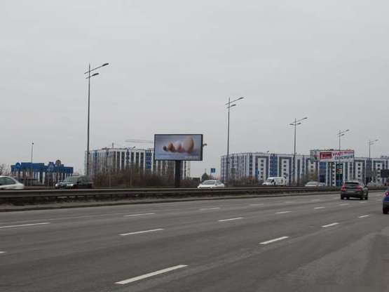 Фото рекламной плоскости по адресу Миколи Бажана просп., 4 (в напрямку Південого мосту)