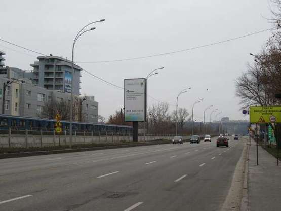 Фото рекламної площини за адресою Броварський просп., 11