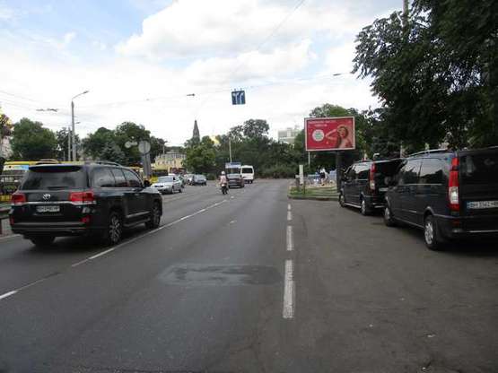 Фото рекламной плоскости по адресу Середньофонтанська вул. - Італійський бульв. (2,23х3,06)