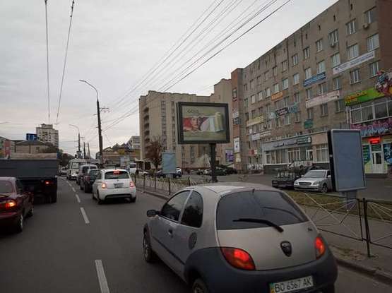 Фото рекламної площини за адресою Кам`янецька вул., 2