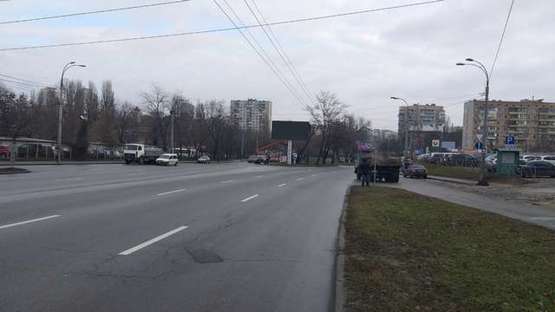 Фото рекламной плоскости по адресу Правди просп. - Вишгородська вул.