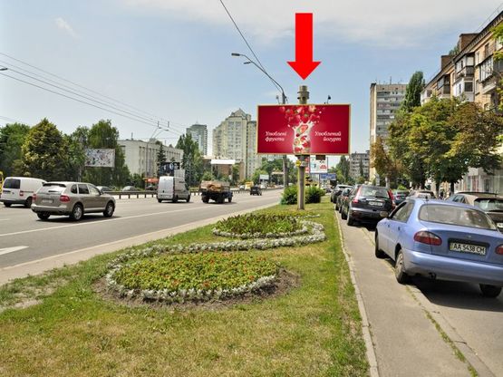 Фото рекламної площини за адресою Победы пр., 108/ 1, напротив супермаркетов "Сильпо", "Фокстрот", ст. м. "Святошин", из центра