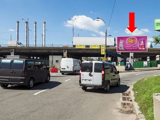 Фото рекламной плоскости по адресу Комарова пр., 38А / Гавела бул. (бывш. Лепсе бул.), рынок "Отрадный", в сторону Юры ул.