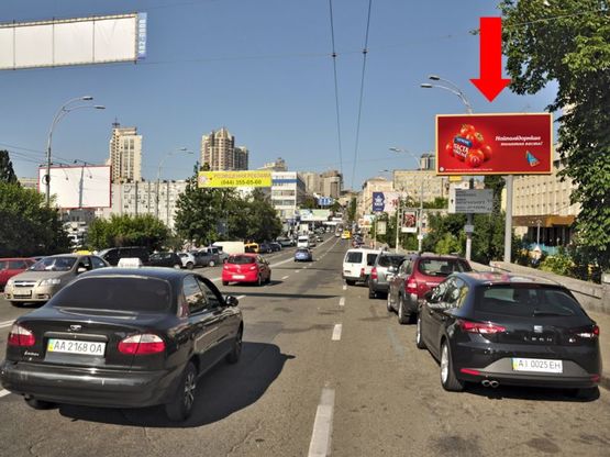 Фото рекламной плоскости по адресу Петлюры ул., 29, возле ЖД вокзала, в сторону Жилянская ул.