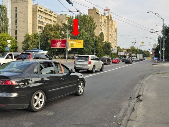 Фото рекламної площини за адресою Довженко ул., 16 / ул. Дегтяревская, в сторону ст. м. "Шулявская", правая