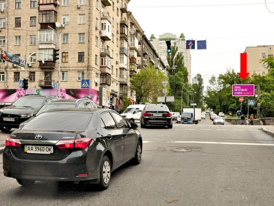 Фото рекламної площини за адресою Тверская ул. / Б. Васильковская ул., в центр