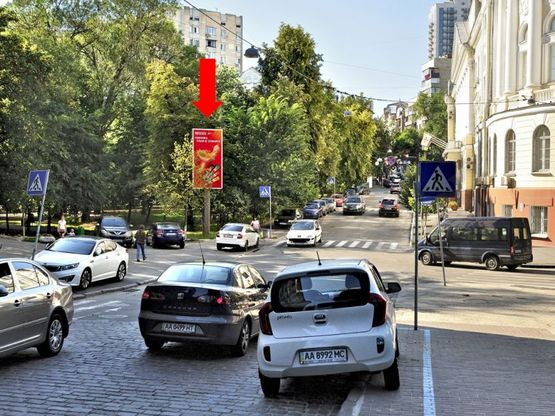 Фото рекламної площини за адресою Коцюбинского ул. / Липинского ул. (бывш. Чапаева ул.), в сторону Гончара ул.