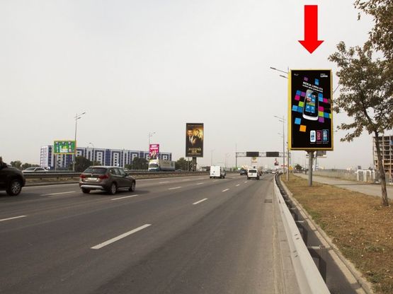 Фото рекламной плоскости по адресу Бажана пр., 140м от ст. м. "Славутич", в сторону мост Южный