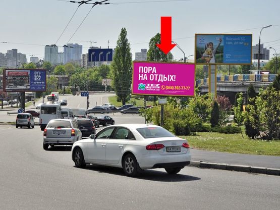 Фото рекламної площини за адресою Воздухофлотский пр., съезд на Победы пр., за мостом, напротив "Ощадбанк", в сторону ст. м. "Политехнический институт"
