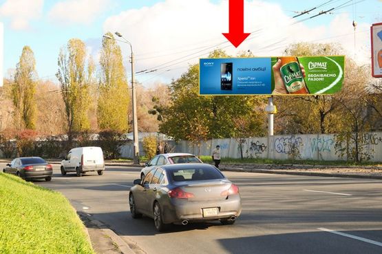 Фото рекламної площини за адресою Дружбы Народов бул. / Б. Васильковская ул. (бывш. Красноармейская ул.), выезд с Демеевская пл. (бывш. Московская пл.), в сторону Лыбедская пл., левая