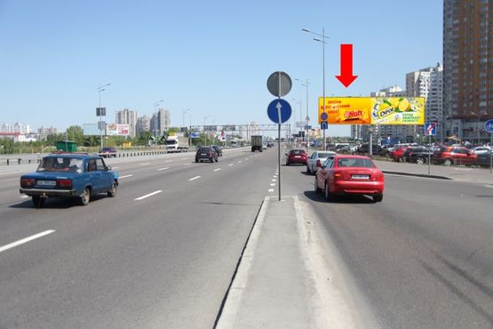 Фото рекламної площини за адресою Бажана пр. / Руденко ул., ст. м. "Позняки", в сторону ст. м. "Харьковская", левая