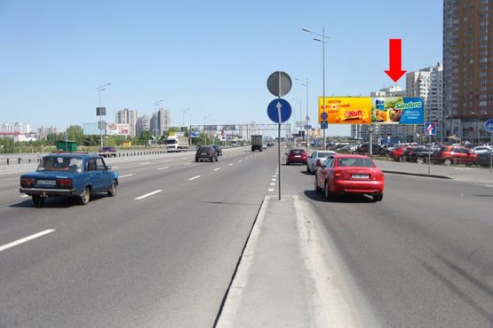 Фото рекламной плоскости по адресу Бажана пр. / Руденко ул., ст. м. "Позняки", в сторону ст. м. "Харьковская", правая