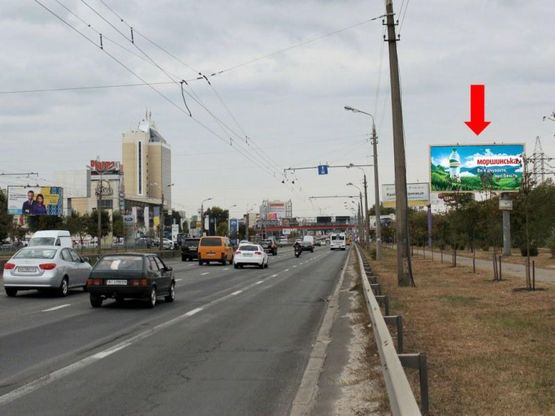 Фото рекламной плоскости по адресу Бандеры пр. (бывш. Московский пр.) / Иорданская ул. (бывш. Гавро ул.), в сторону ст. м. "Почайна" (бывш. ст. м. "Петровка")