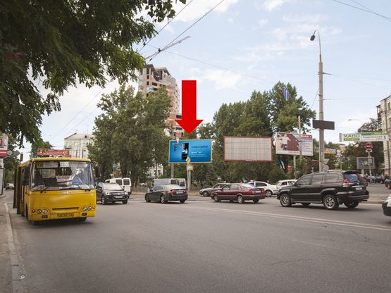 Фото рекламной плоскости по адресу Черновола ул. / Дмитриевская ул., в сторону Сечевых Стрельцов ул. (бывш. Артема ул.)