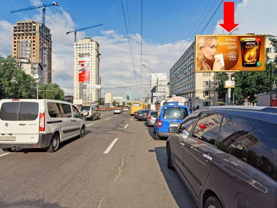 Фото рекламної площини за адресою Победы пр., 35, перед ст. м. "Политехнический институт", в сторону Победы пл.
