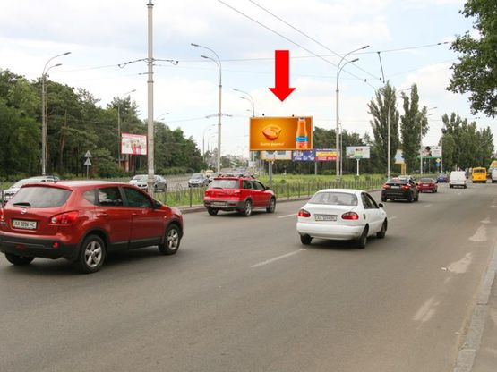 Фото рекламной плоскости по адресу Освободителей пр., 3А, напротив, разделитель, в сторону Броварской пр.